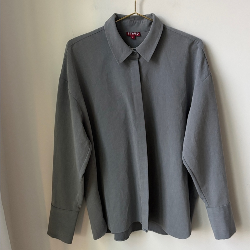 Staud Colton Shirt in Grey Hidden Button Placket Curved Hem Minimalist Size M